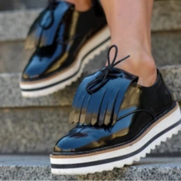 Zara Basic faux patent leather black fringe loafer white platform sole shoe 7.5 - Picture 1 of 16